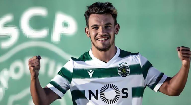 新帅还没正式接手国安俱乐部,重量级强援就提前转会到队亮相,曾是欧冠豪门队长 新帅还没正式接手国安俱乐部,重量级强援就提前转会到队亮相,曾是欧冠豪门队长