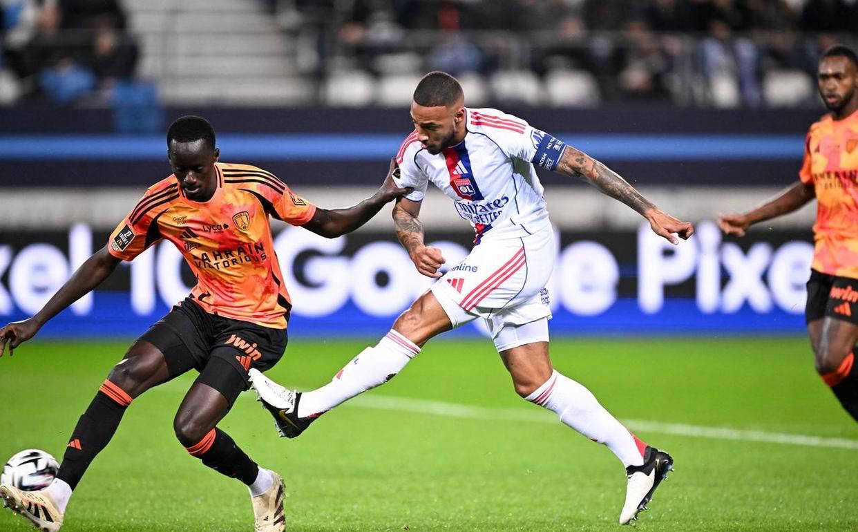 法甲大冷门!落后3球仍不输,巴黎FC主场逼平里昂 法甲大冷门!落后3球仍不输,巴黎FC主场逼平里昂